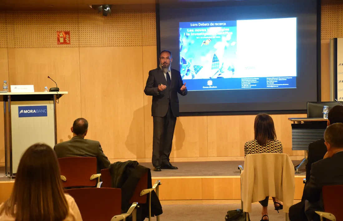 El doctor en enginyeria industrial i professors de la UB Jordi Ojeda durant la seva ponència.