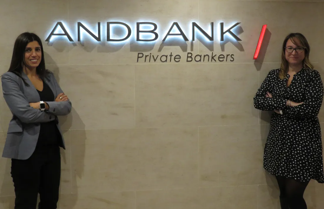 Les noves incorporacions d'Andbank, Nuria Trullas i Maite Navarro.