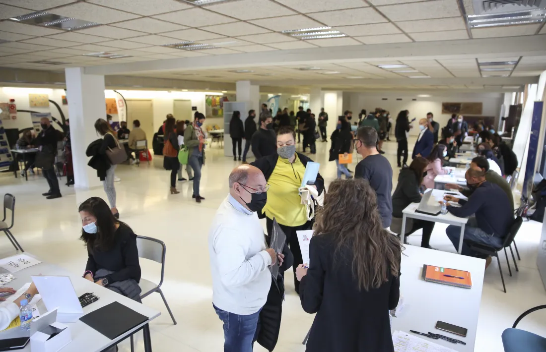 Empreses i treballadors al Job meeting d'avui.