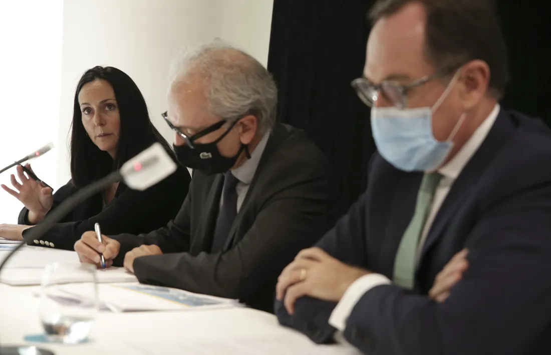 Olga Molné, Francesc Camp i Xavier Cornella el dia que es va anunciar el preacord.