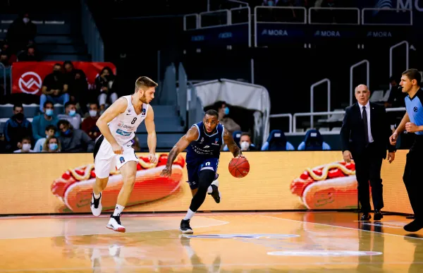 p._37_2021_10_27_morabanc_-_dolomiti_energia_martin_imatge-6188