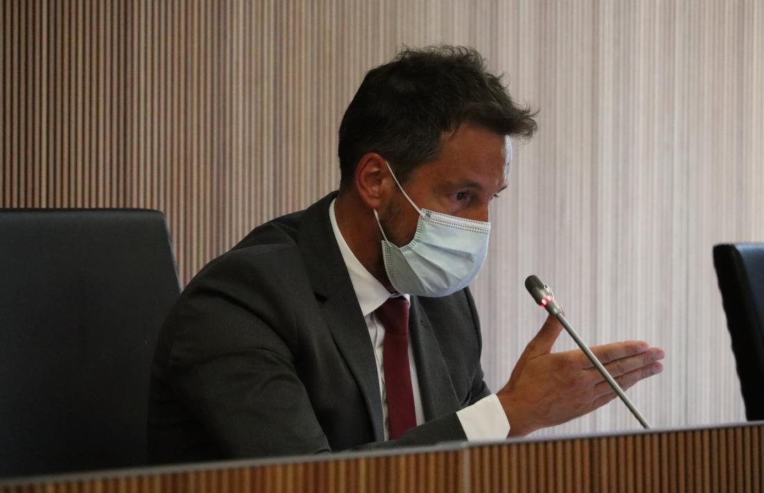 El president del grup parlamentari socialdemòcrata, Pere López, al Consell General.