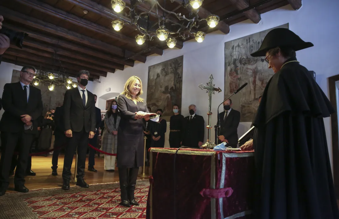 Un moment del jurament dels membres del Tribunal de Comptes ahir a Casa de la Vall.
