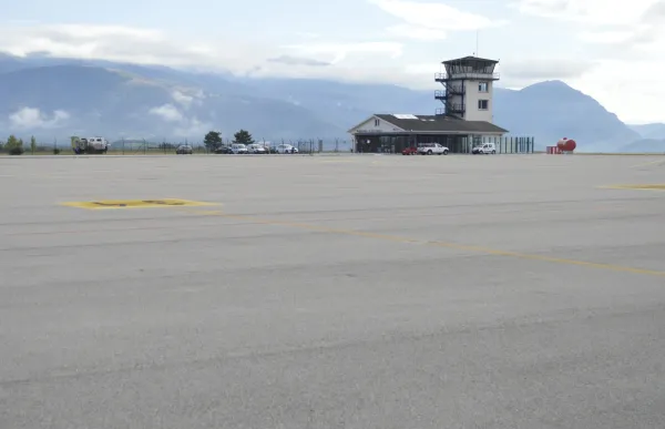 p._12.1_aeroport_laseu_-_bondia