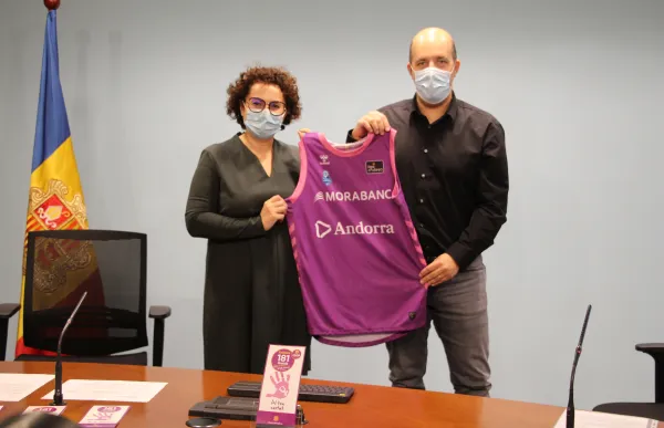 p._29_morabanc_samarreta_lila