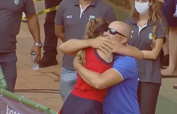 p._27_segona_foto_vicky