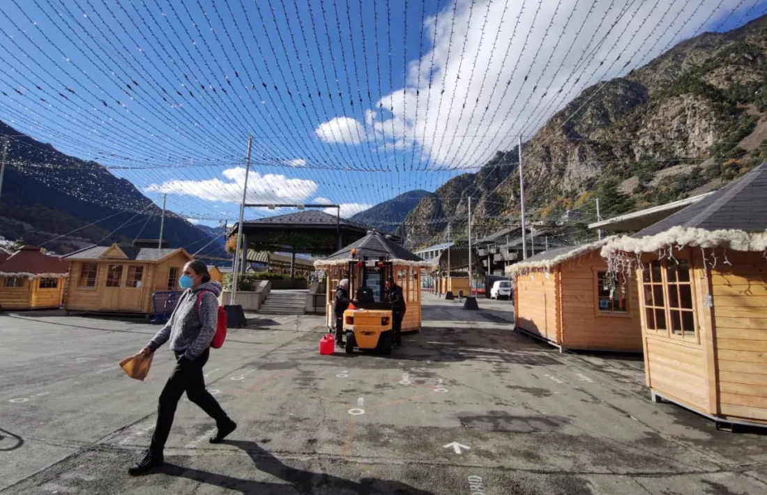 El poblet de Nadal en plena construcció.