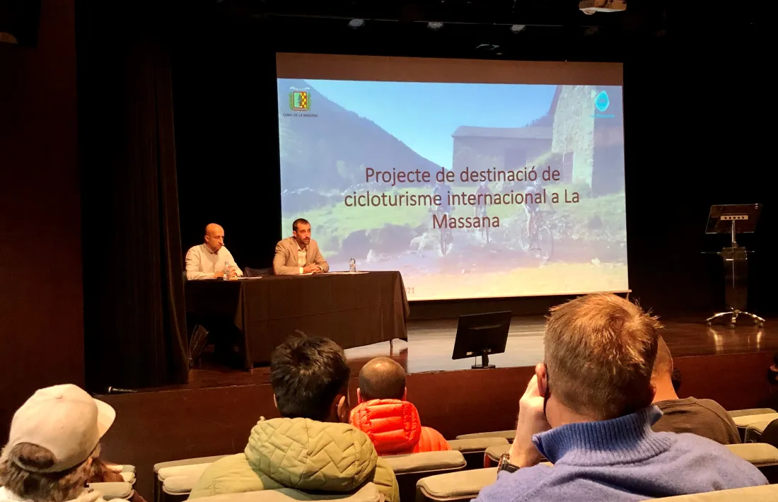 Imatge de l'acte de presentació del pla, ahir.