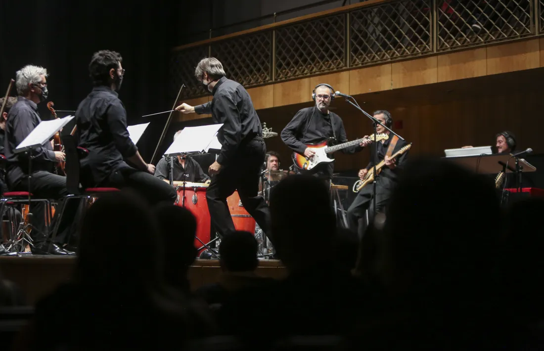 Ple de les grans ocasions a l’Auditori per assistir al primer concert simfònic d’Hysteriofunk.