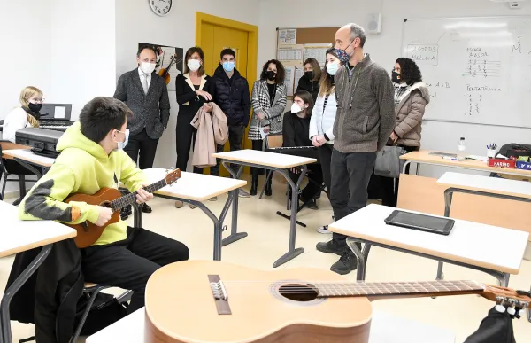 p._08_1._escola_batxillerat_-_sfga