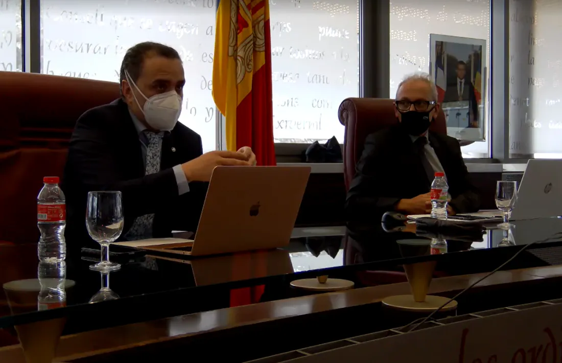 Un moment de la sessió del consell de Comú, aquest migdia.