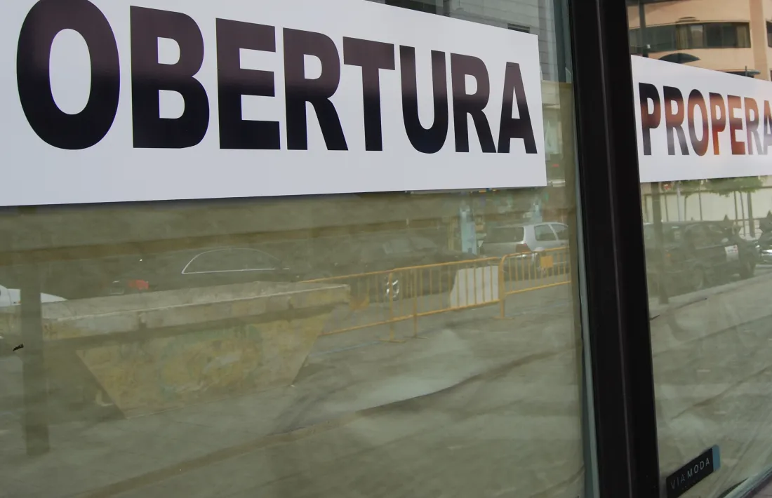 Advocats que es dediquen al dret societari i mercantil demanen ampliar l’obertura simplificada a tots els negocis.