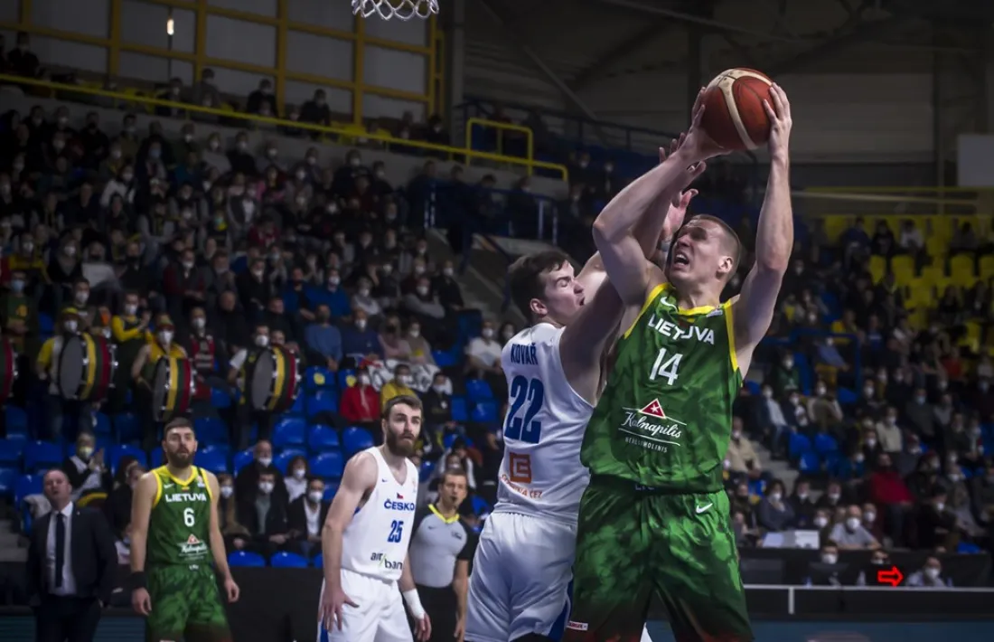 Jelínek, al partit d’ahir a Opava.Foto: FIBA.COM