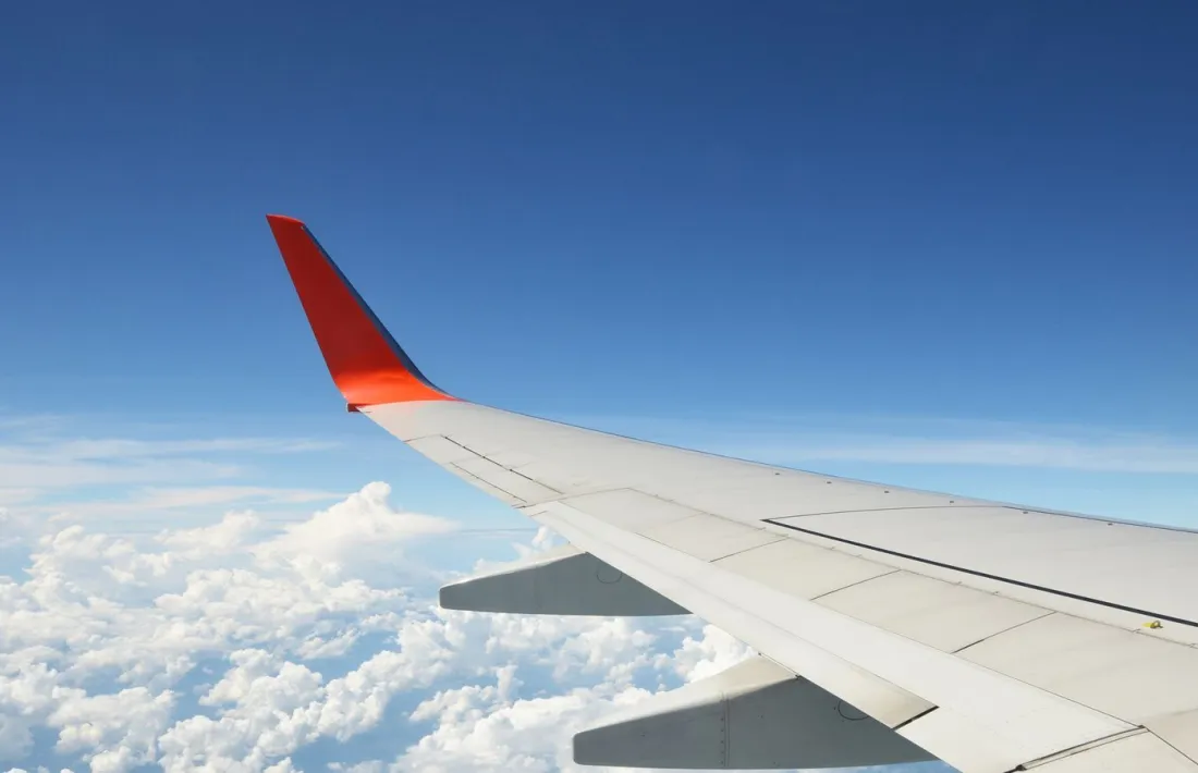 Es considera freqüent viatjar almenys 4 vegades en dos anys.