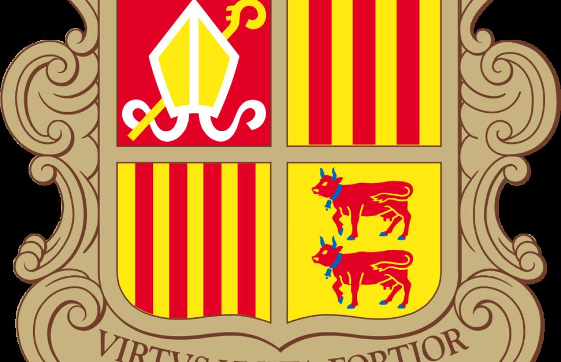 L'escut oficial, que Moles proposa "simplificar", retocant-ne el marc però respectant els elements interiors: ni les vaques de Beran, ni el bàcul i la mitra, ni les quatre barres catalanes ni les tres de Foix es tocarien.