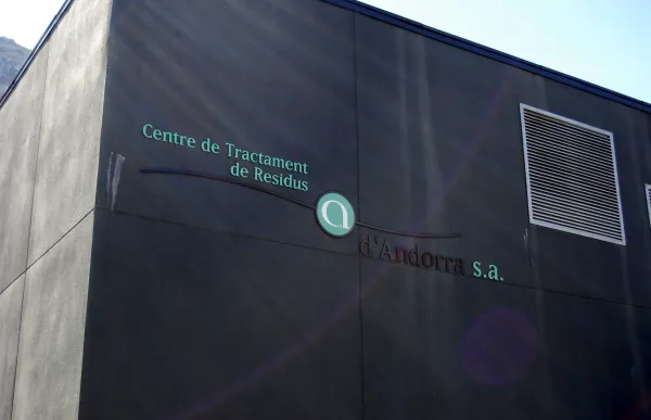 p._11_centre_tractament_residus_bondia