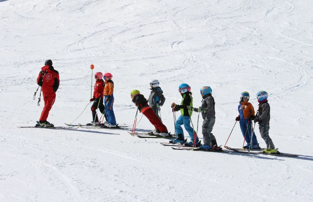 Un dia d'esquí escolar a Arcalís.