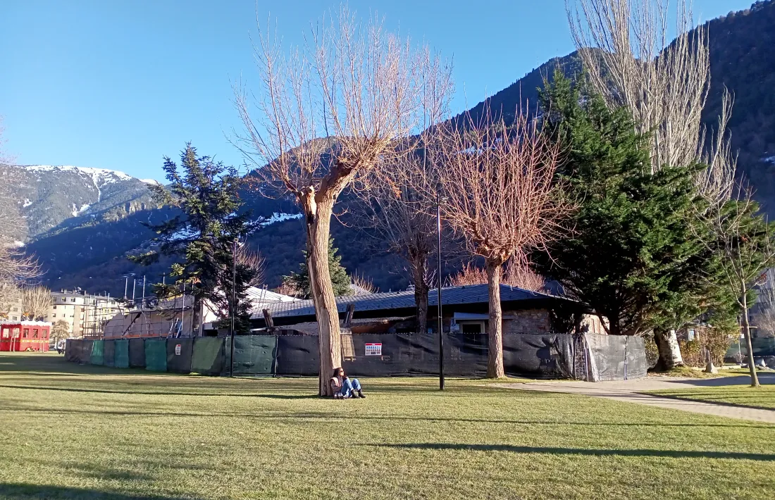 Marsol no va concretar ahir el calendari perquè acabin les obres de la futura sala d’exposicions del Govern al Parc Central.