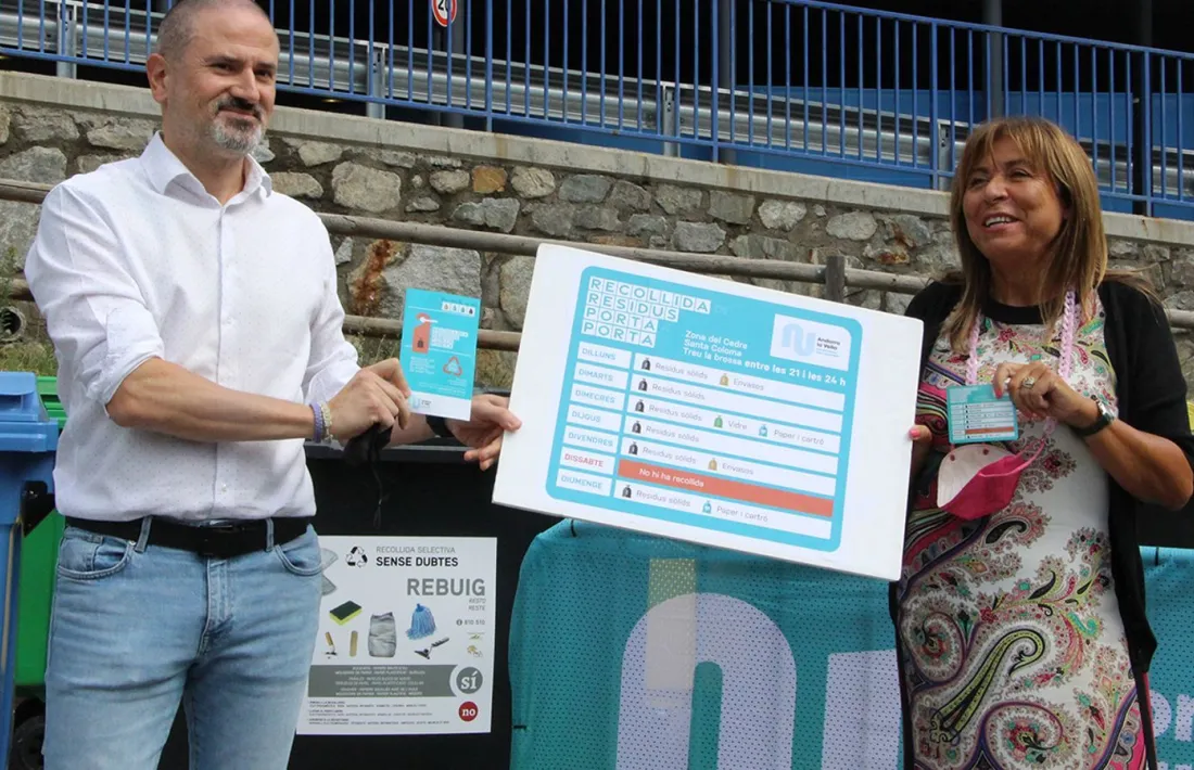 Marsol i Estrella durant la presentació de la prova pilot.