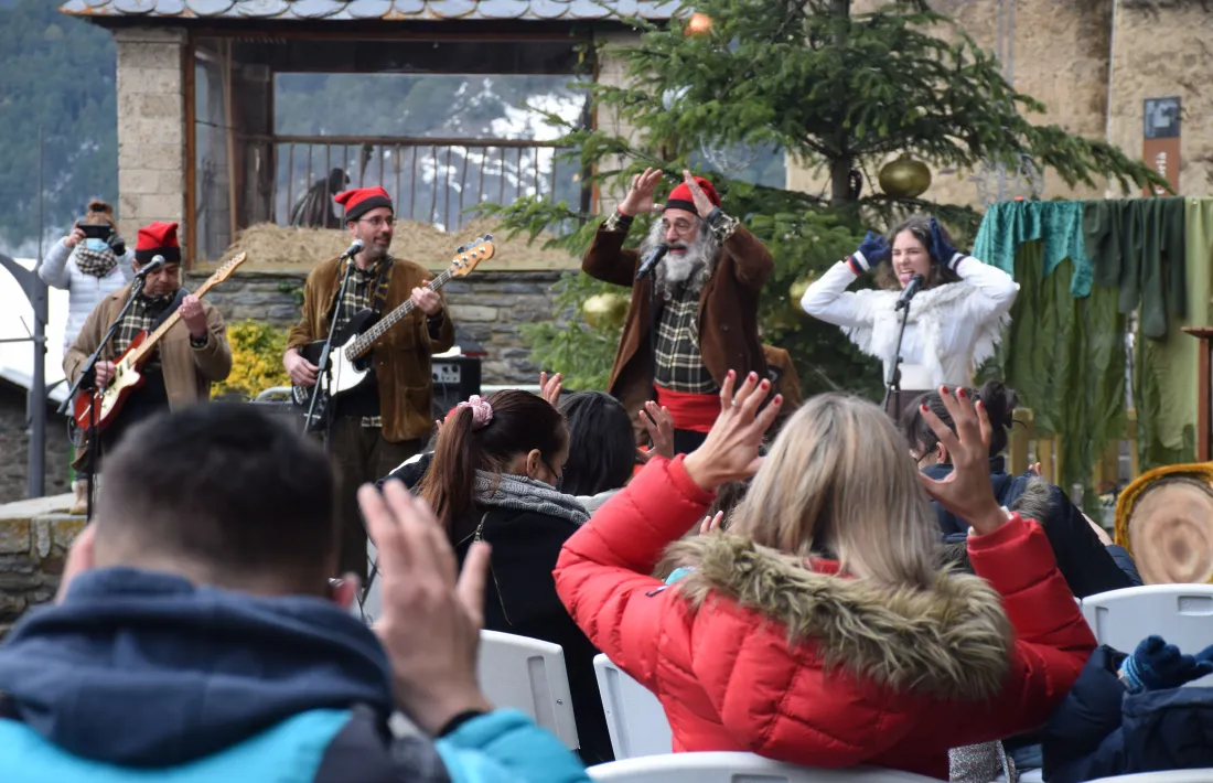 La companyia Xip Xap ha amenitzat la festa.