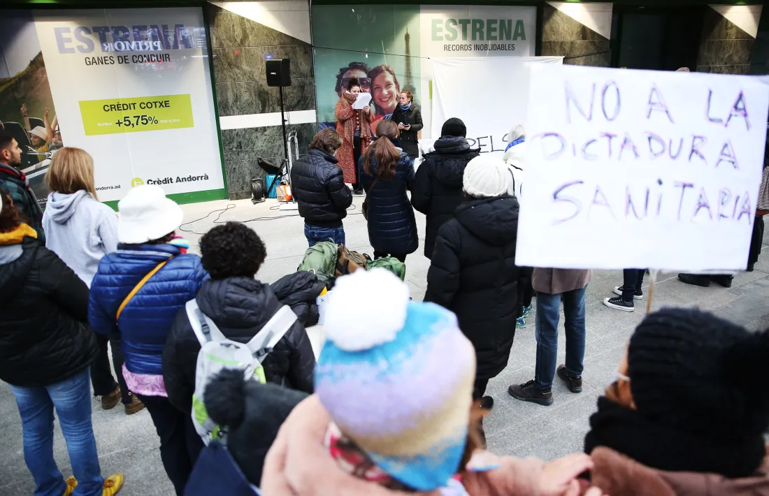 La convocatòria del moviment ciutadà Andorra Actua ha aplegat una quarantena de persones.