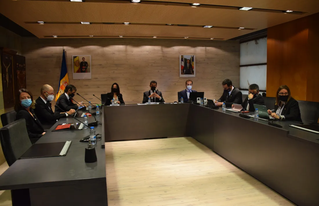 La sessió tradicional de consell de Comú dels Sants Innocents.