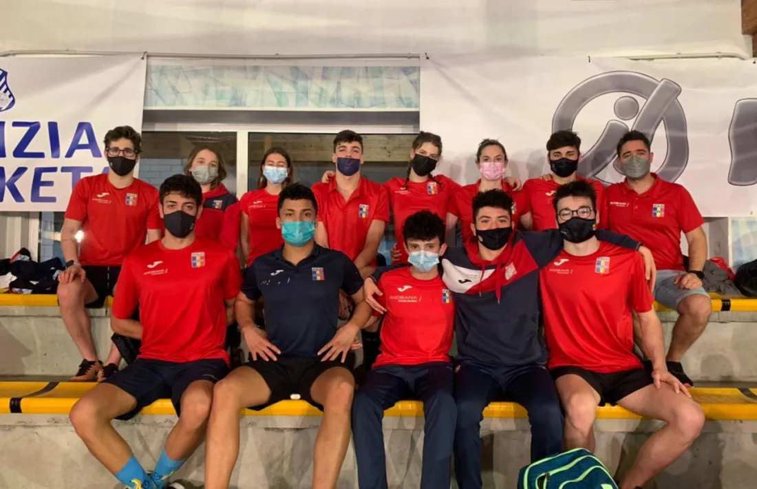 L’equip de la Federació Andorrana de Natació present al Trofeu Internacional d’Ordizia.