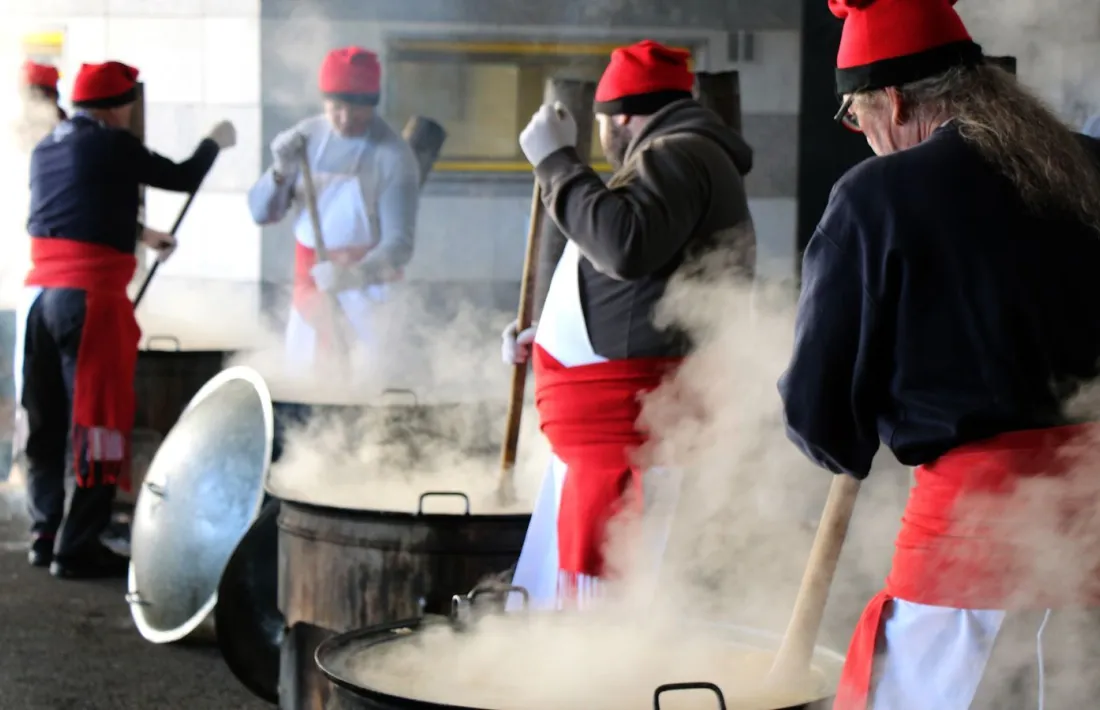 Una edició anterior de l'escudella de Sant Antoni d'Escaldes-Engordany.