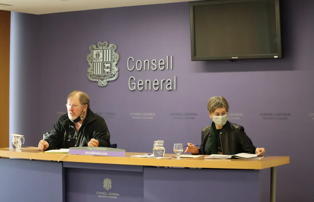 Font i Vela en la presentació de les esmenes complementàries, aquest matí.