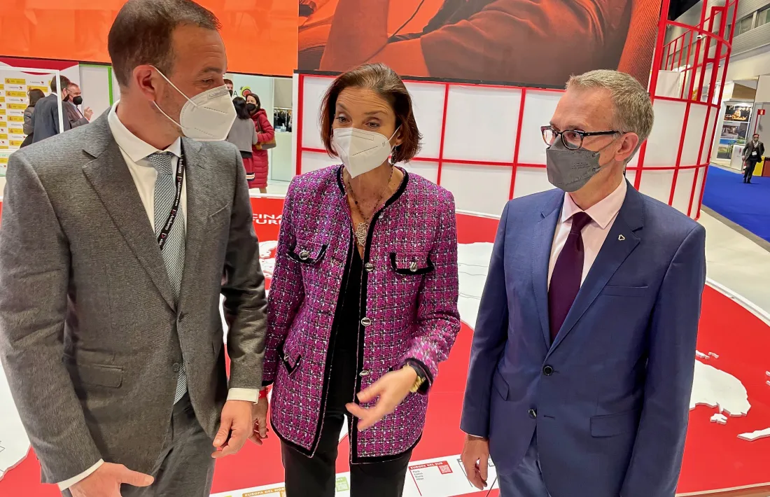 Torres amb Reyes Maroto, avui.