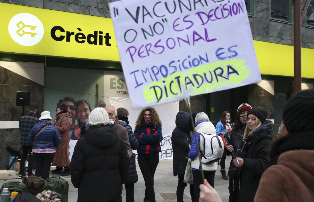 Una de les accions dels antivacunes. 