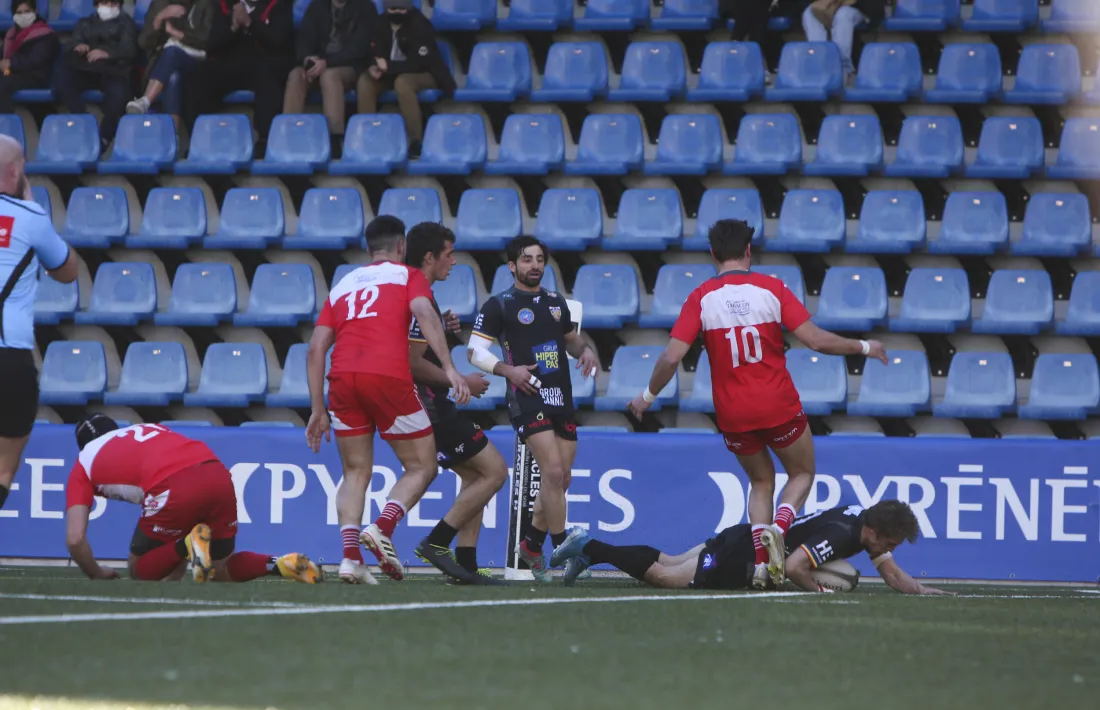 Storm Morgan Fachaux va fer el primer assaig del partit contra l’US Tarascó.