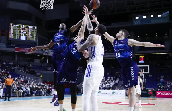 p._28_rs420806_j20_rmb-mba_firmar_acb_photo_-_a_villalba