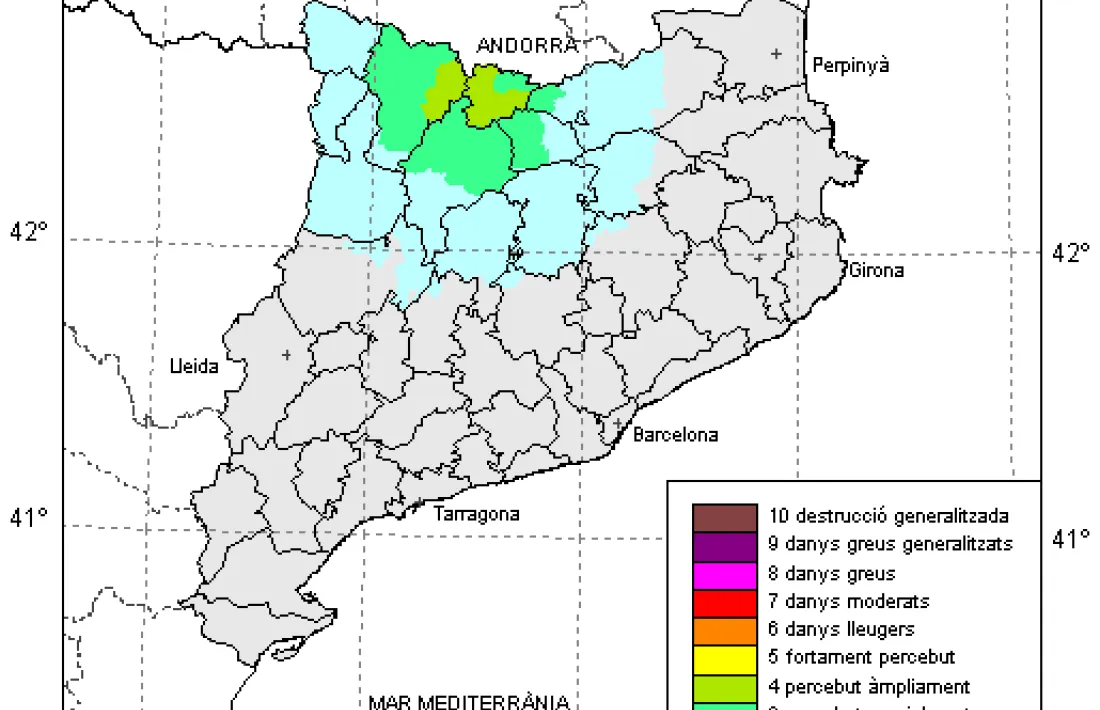 El primer mapa mostra l’epicentre del terratrèmol de magnitud 3,8 i el segon, la intensitat percebuda per la població.