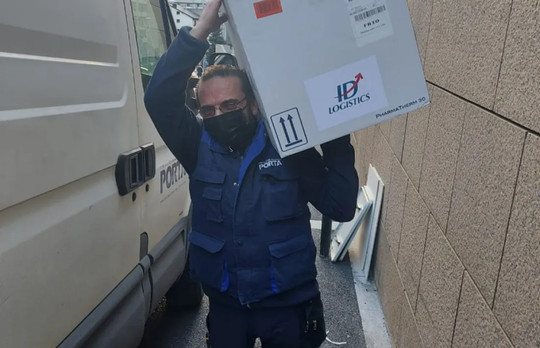 Aquesta tarda han arribat les vacunes per als infants.