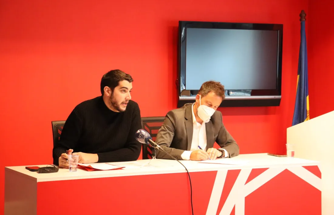 El secretari d’Organització del PS, Pere Baró, i el president del partit, Pere López.