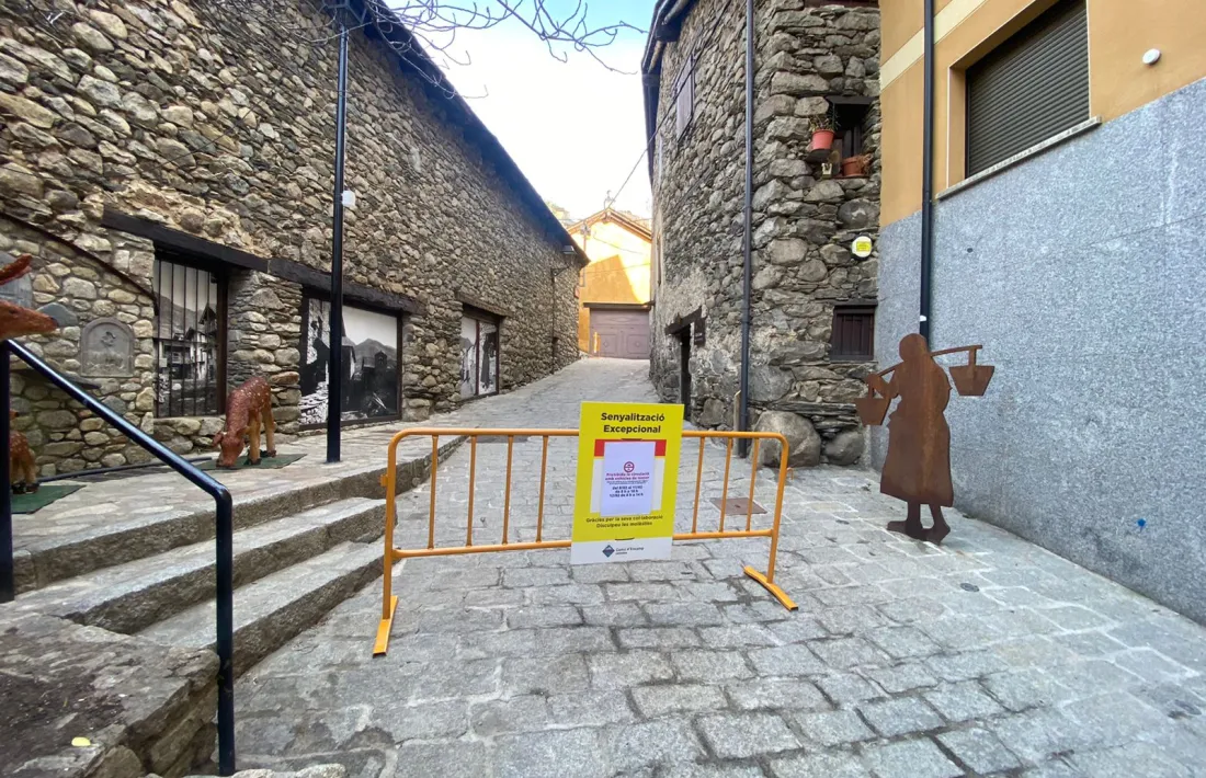 El carrer de la Mosquera a Encamp.