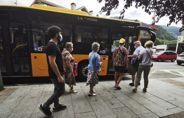 p._03_bus_l6_la_massana_-_facundo_santana