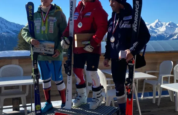 p._29_roger_puig_podi_a_la_sc_de_la_copa_deuropa_veysonnaz