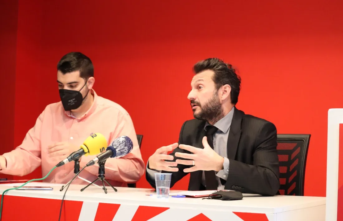 Pere Baró i Gerard Alís a la roda de premsa del PS d'aquest matí.