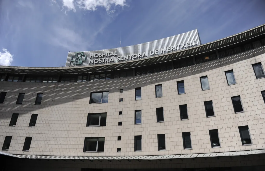 Vista exterior de l'hospital Nostra Senyora de Meritxell.