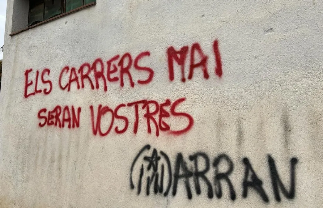 Siguin de qui siguin els carrers, estaria bé que estiguessin nets, pensen molts ciutadans. 