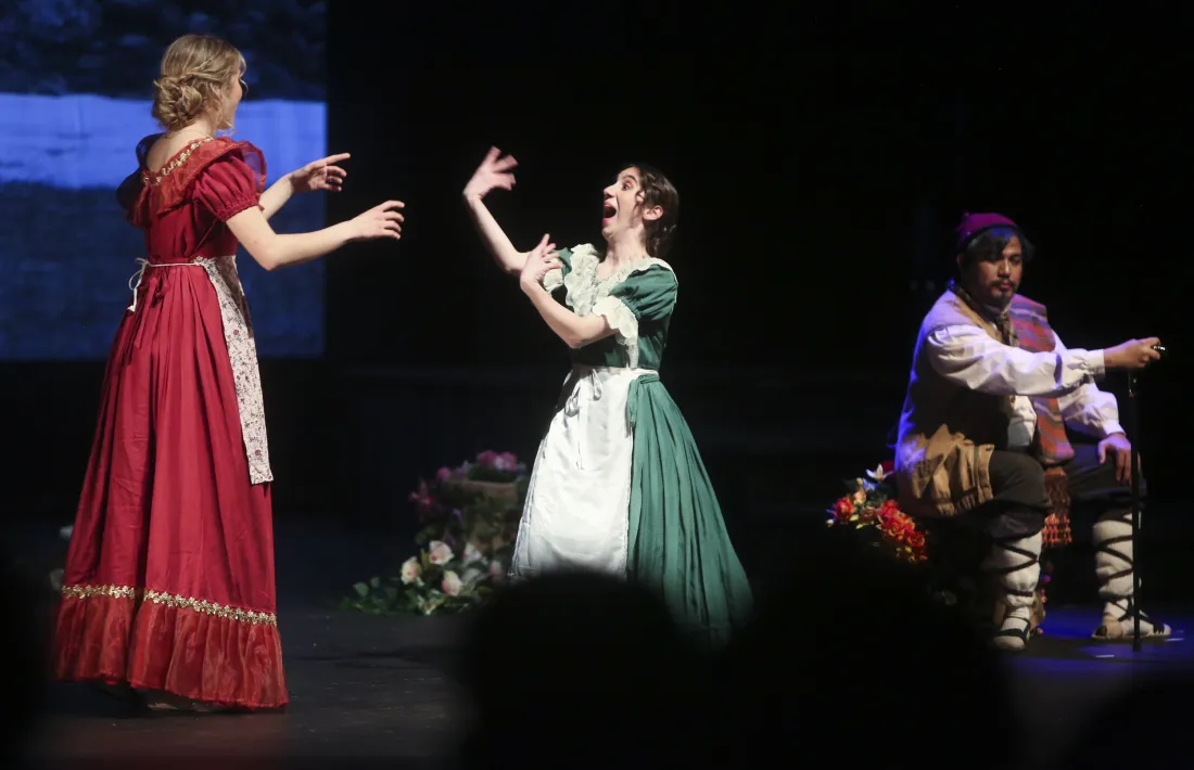 Cantants, ballarins i músics es van haver d’aprendre els papers de zero.