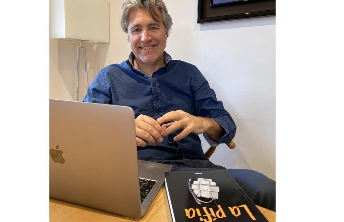 L'escriptor i periodista. 