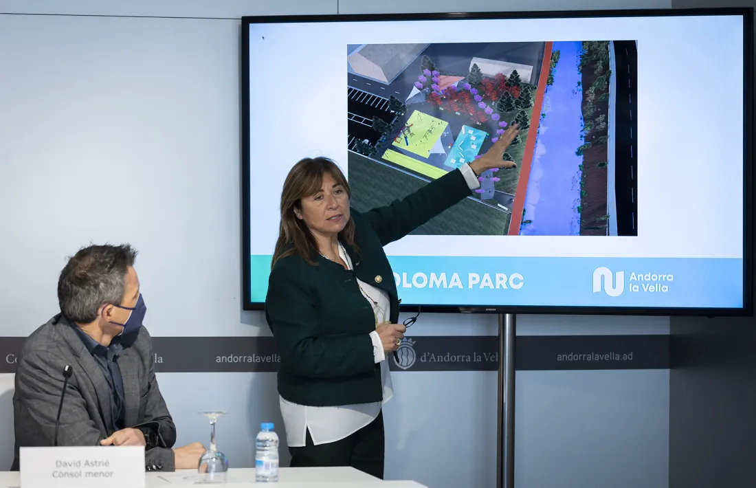 Astrié i Marsol durant la roda de premsa de presentació del nou projecte, aquest migdia.