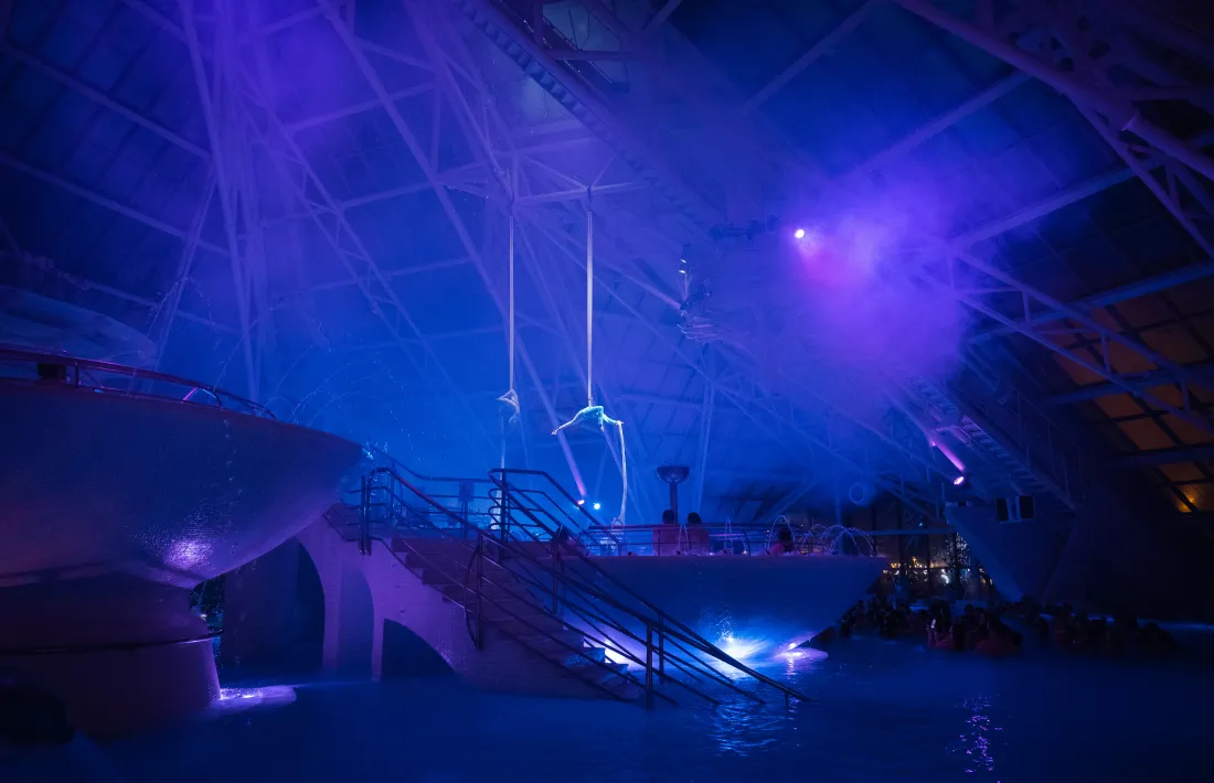 Un instant de l'espectacle Hydrox a Caldea.