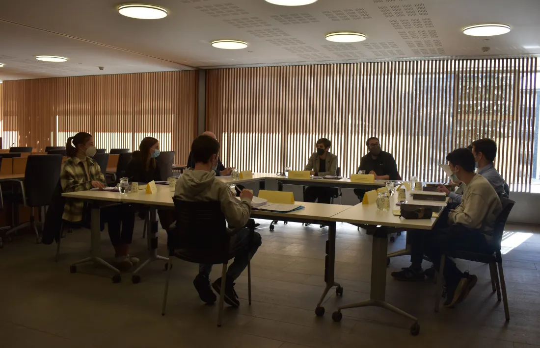 Els joves que aquest matí han participat en les comissions de preparació del Consell General dels Joves.