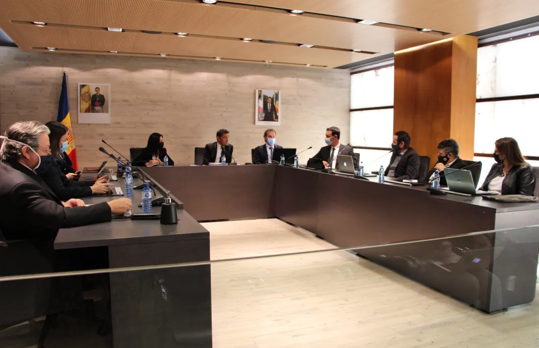 Un instant de la sessió de consell de comú celebrada aquest migdia.