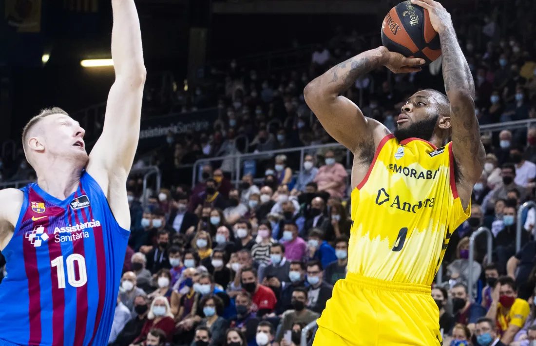 Codi Miller-McIntyre va ser el millor jugador del BC MoraBanc contra el Barça, amb 26 punts i 24 de valoració.