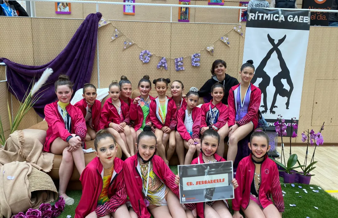 El Club Rítmica Serradells se’n va endur quatre ors al Trofeu GAEE.